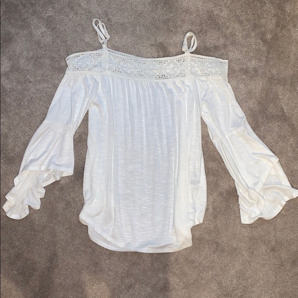 Medium white off the shoulder blouse.